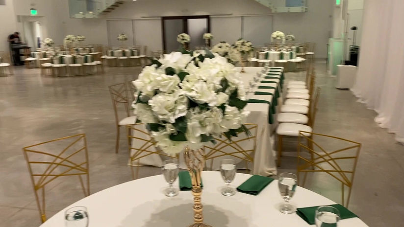 Photo Booth Match Decor